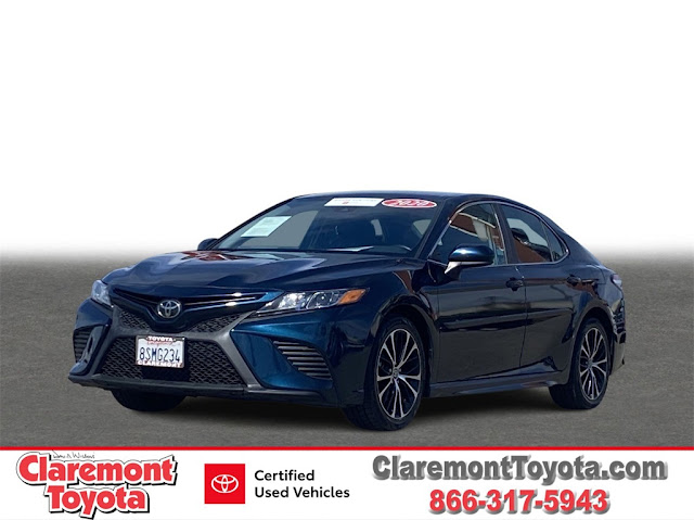 2020 Toyota Camry SE