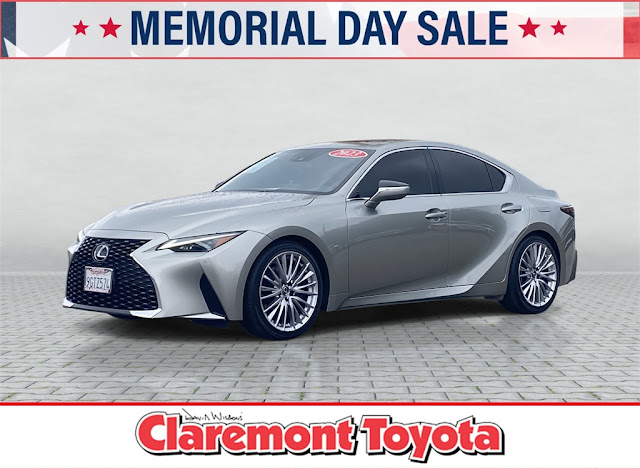 2023 Lexus IS 300