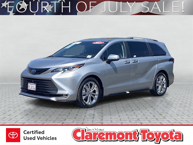 2023 Toyota Sienna Platinum