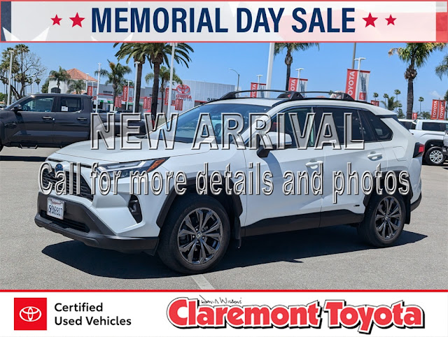 2022 Toyota RAV4 Hybrid XLE Premium