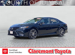 2024 Toyota Camry SE