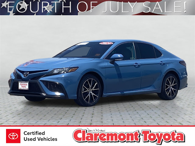 2024 Toyota Camry SE