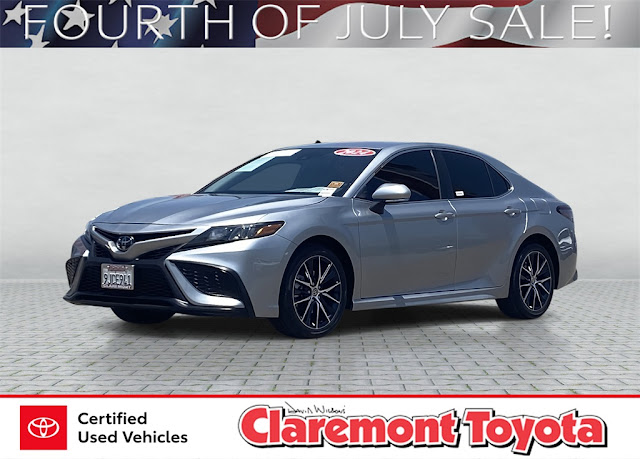 2024 Toyota Camry SE