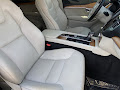 2022 Volvo XC90 T5 Momentum