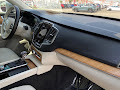 2022 Volvo XC90 T5 Momentum