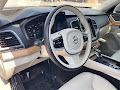 2022 Volvo XC90 T5 Momentum