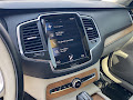 2022 Volvo XC90 T5 Momentum