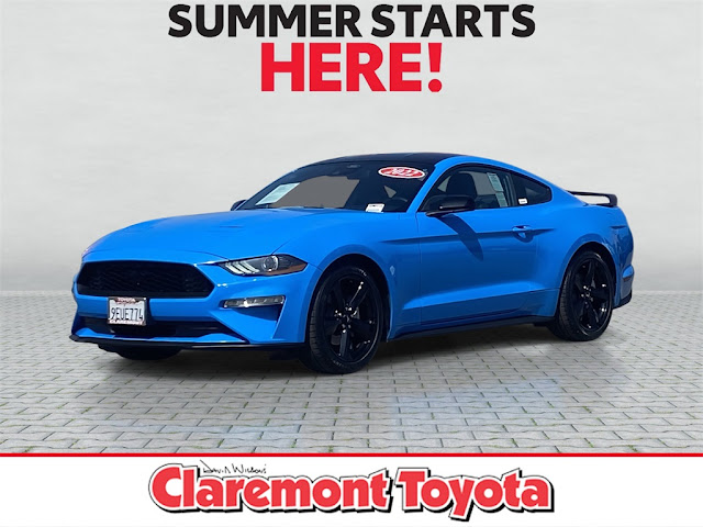 2022 Ford Mustang EcoBoost
