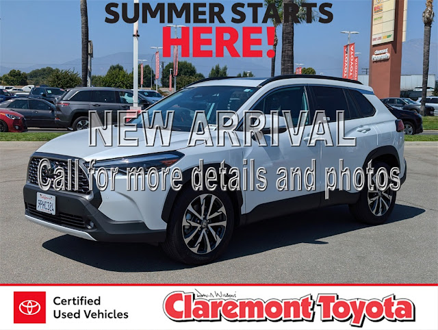 2024 Toyota Corolla Cross XLE