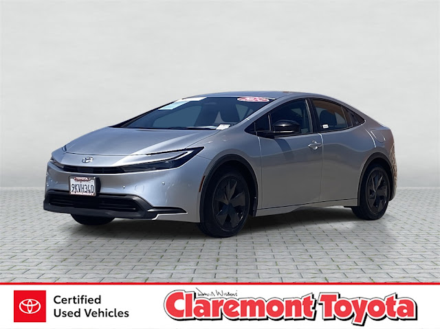 2024 Toyota Prius LE