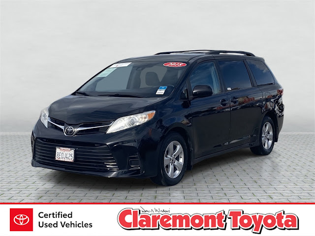 2018 Toyota Sienna LE