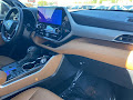 2025 Toyota Highlander Hybrid Platinum