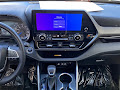 2024 Toyota Highlander Hybrid XLE