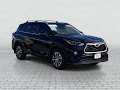 2024 Toyota Highlander Hybrid XLE