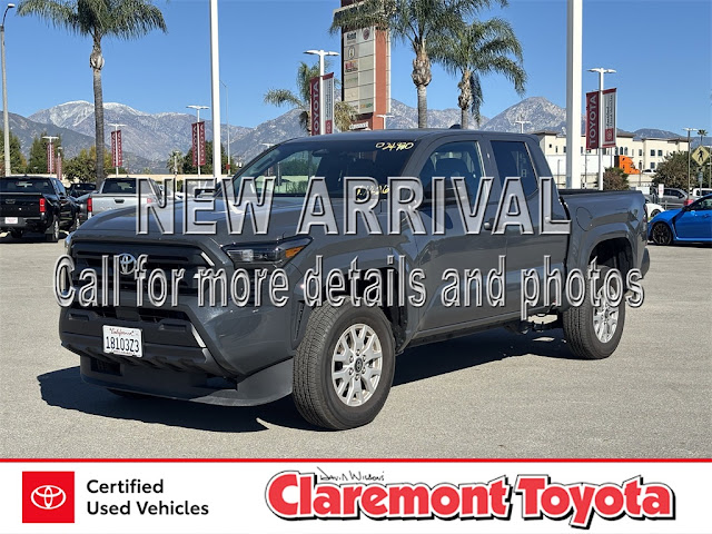 2025 Toyota Tacoma SR