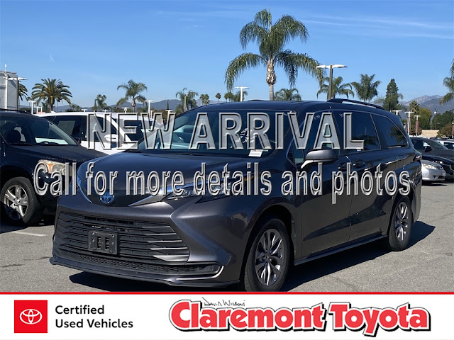 2024 Toyota Sienna LE