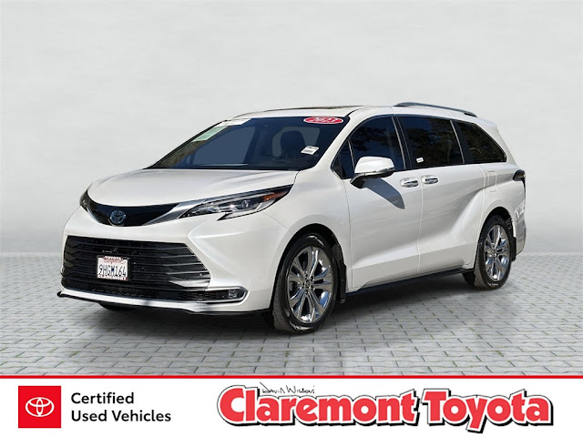 2023 Toyota Sienna Platinum
