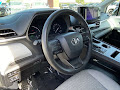 2025 Toyota Sienna LE