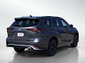 2025 Toyota Highlander XSE