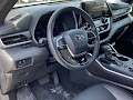 2025 Toyota Highlander XSE