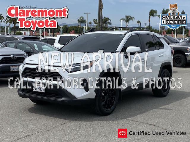 2025 Toyota RAV4 XLE Premium