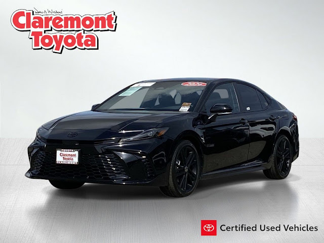 2026 Toyota Camry SE Nightshade