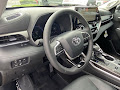 2026 Toyota Highlander Hybrid Limited