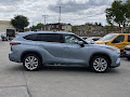 2021 Toyota Highlander Hybrid Limited