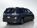 2019 Toyota Sienna SE