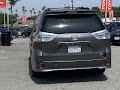 2019 Toyota Sienna SE