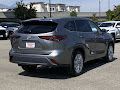 2026 Toyota Highlander Hybrid Limited