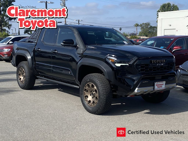 2026 Toyota Tacoma Hybrid Trailhunter