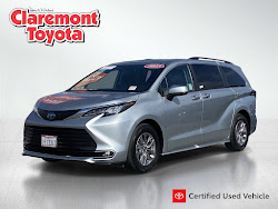 2023 Toyota Sienna XLE