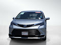 2025 Toyota Sienna LE