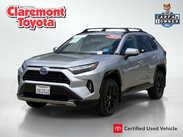 2022 Toyota RAV4 Hybrid SE