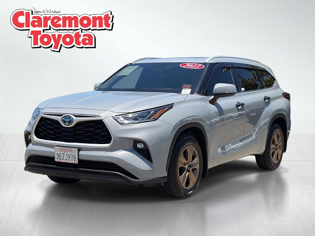 2023 Toyota Highlander Hybrid Bronze Edition