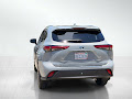 2023 Toyota Highlander Hybrid Bronze Edition