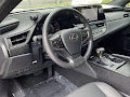 2025 Lexus ES 350
