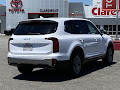 2025 Kia Telluride LX