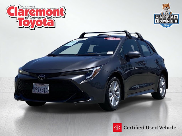 2025 Toyota Corolla Hatchback SE