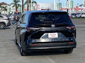 2025 Toyota Sienna LE