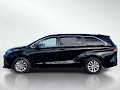 2025 Toyota Sienna LE