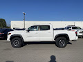 2022 Toyota Tacoma TRD Off-Road