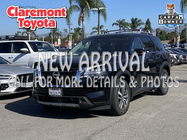 2024 Nissan Pathfinder SL