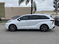 2025 Toyota Sienna Platinum