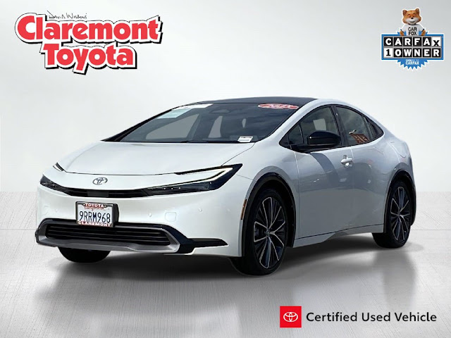 2025 Toyota Prius XLE
