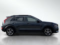 2025 Kia Niro LX